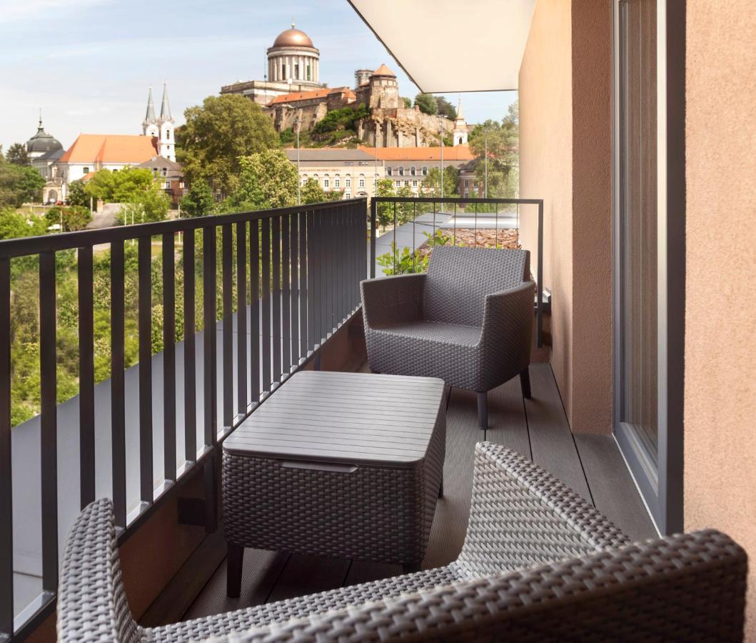 Mediterraneo Luxury Room Esztergom Exterior photo