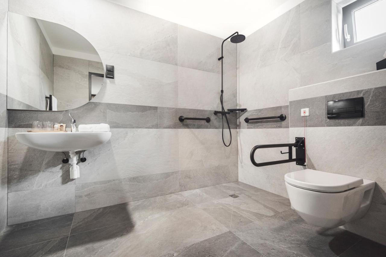 Mediterraneo Luxury Room Esztergom Exterior photo
