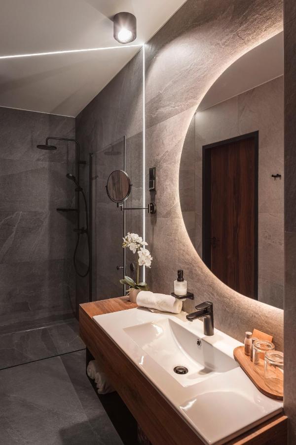 Mediterraneo Luxury Room Esztergom Exterior photo