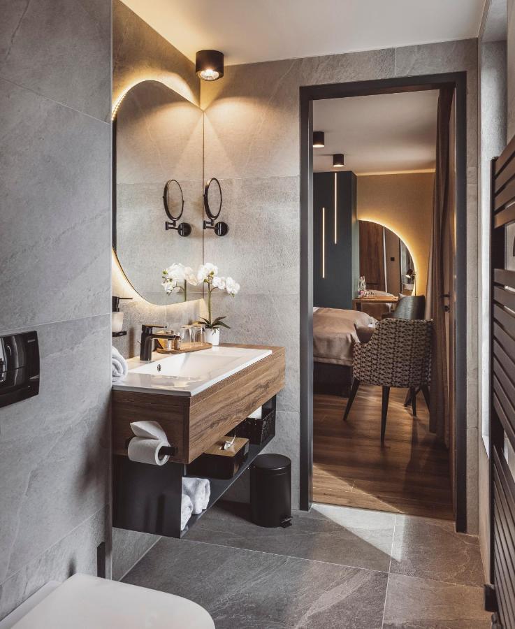 Mediterraneo Luxury Room Esztergom Exterior photo