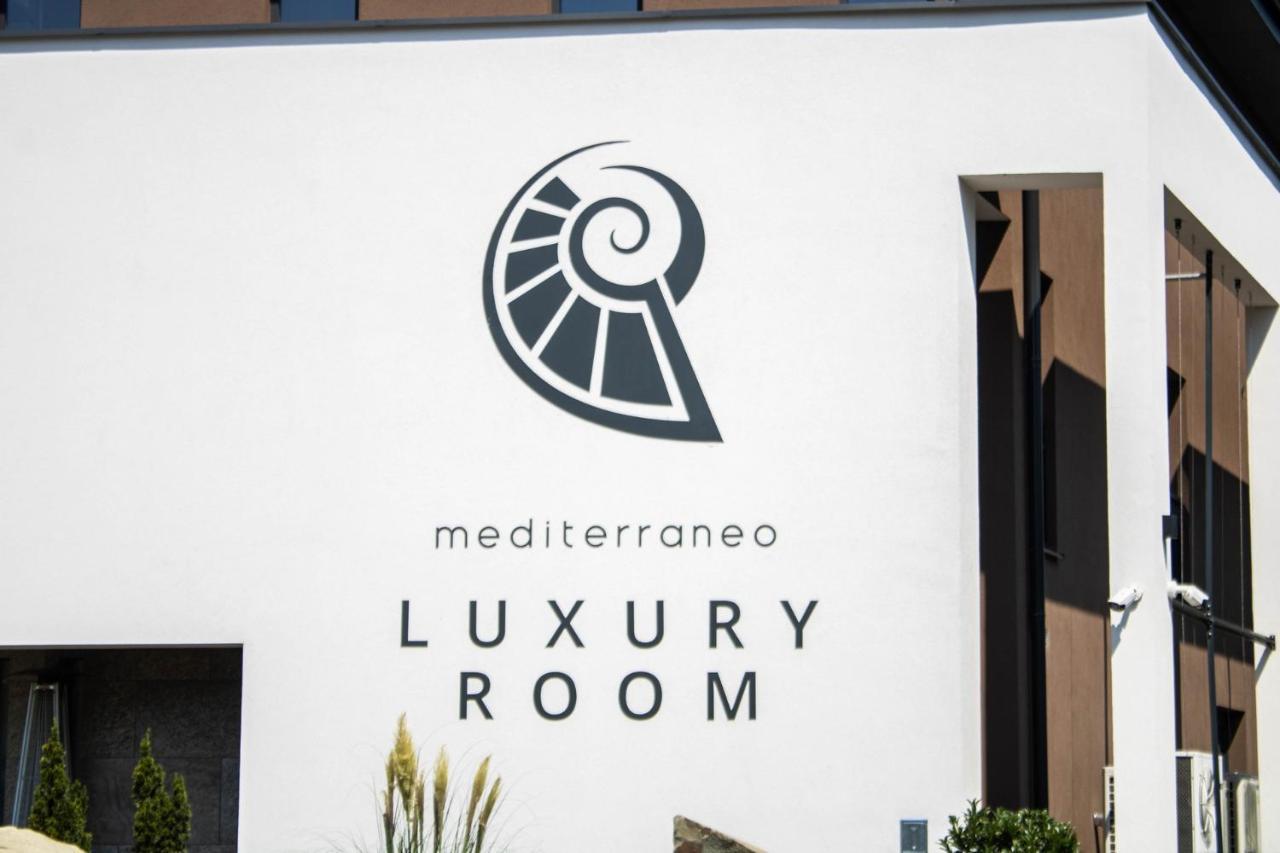 Mediterraneo Luxury Room Esztergom Exterior photo